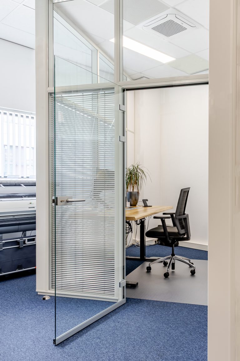 verzamelgebouw reeuwijk kantoor ruimte 53